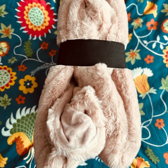 Throw Blanket - Picture 4 of 7